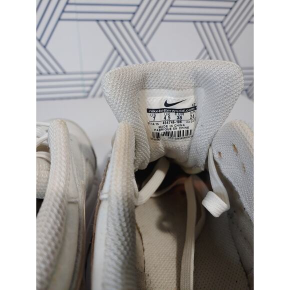 Women's Nike Air Max 1 Premium "Ice Pack" (Style: 454746-106) - Picture 8 of 8